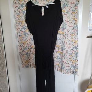 XXL Old Navy Black Stretchy Jumpsuit